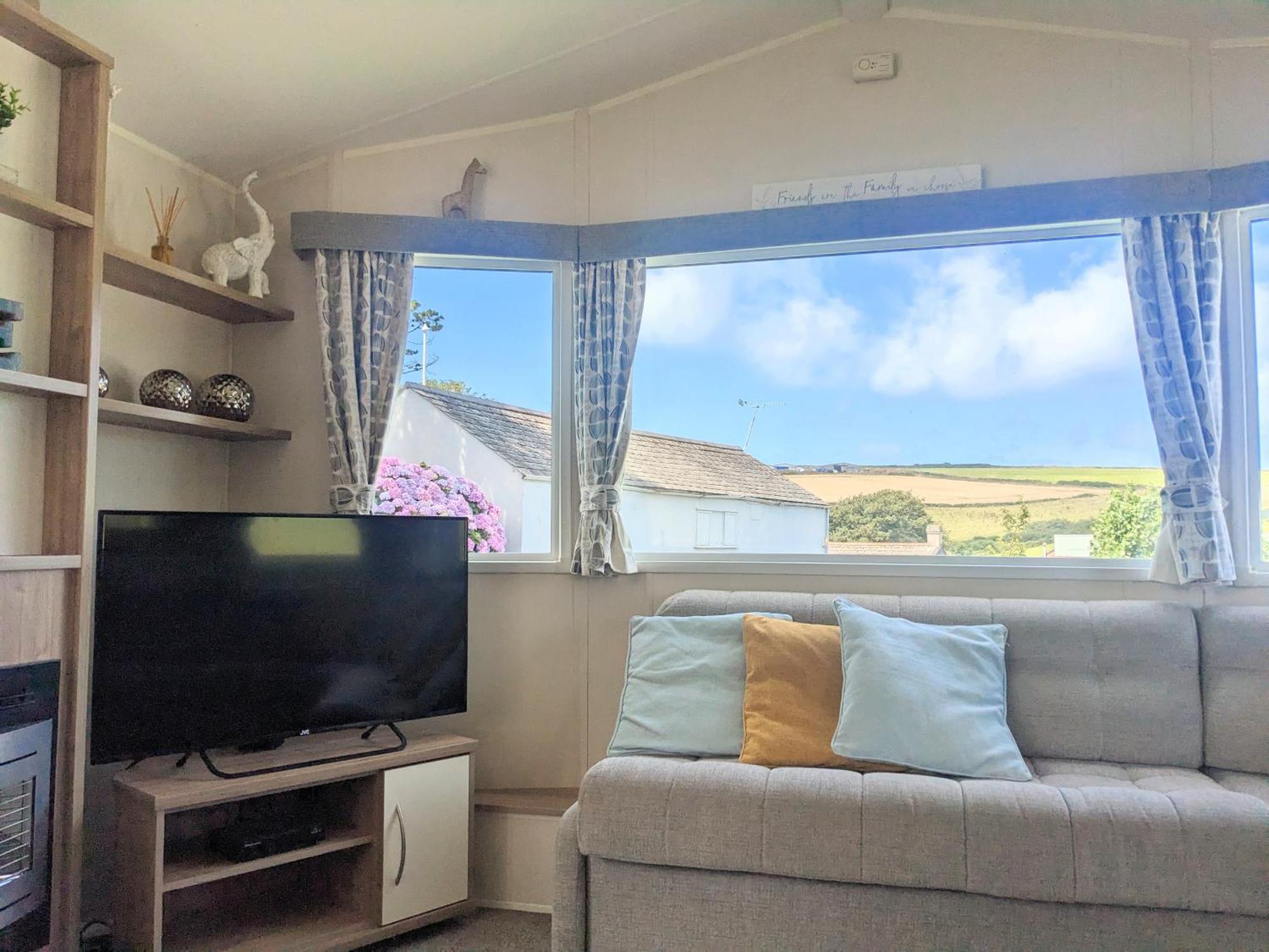 Large 4 Person Couples And Family Caravan In Newquay Bay Resort المظهر الخارجي الصورة